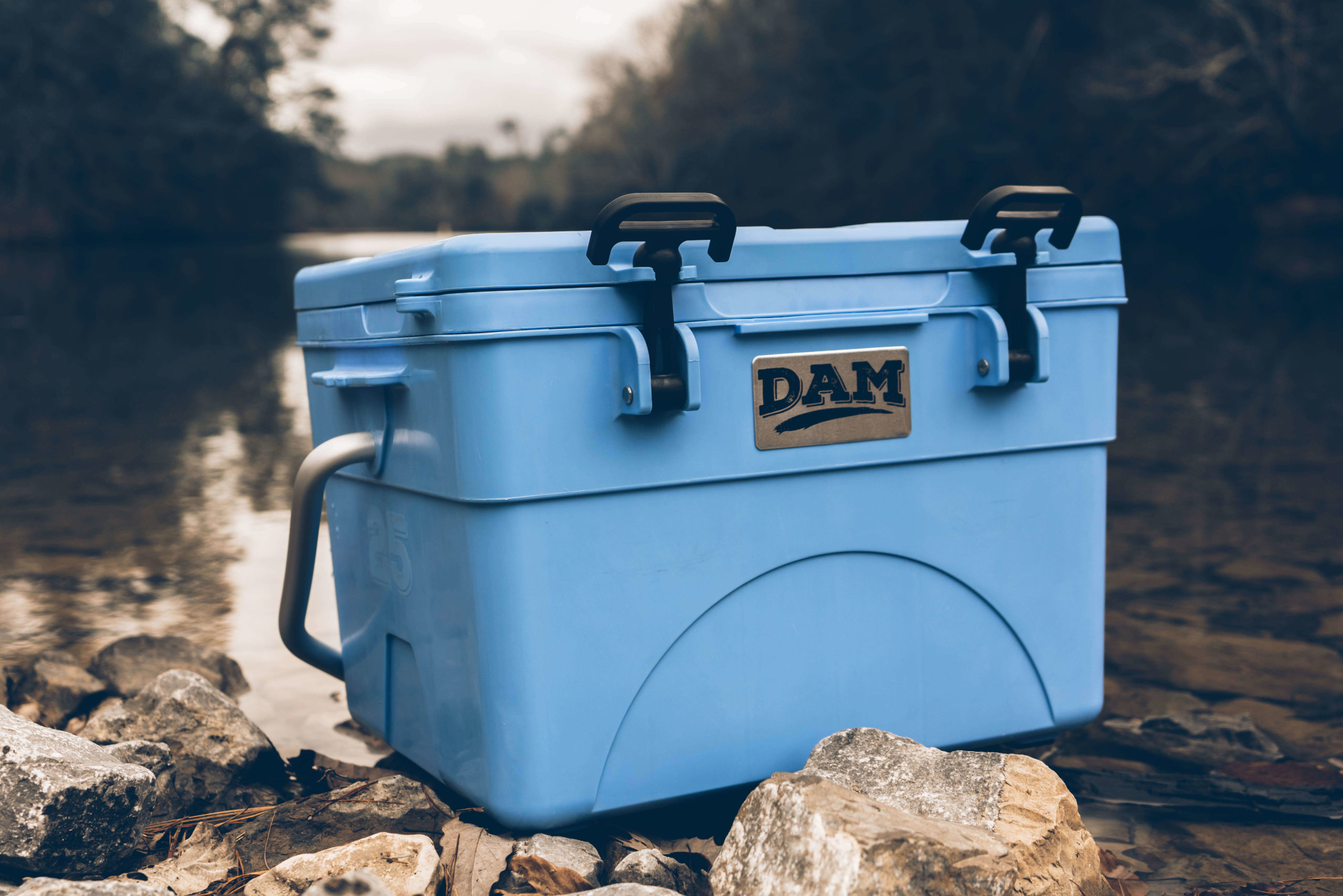 https://www.damcoolers.com/wp-content/uploads/2022/04/Campaign-hard-coolers-dam-1-scaled.jpg